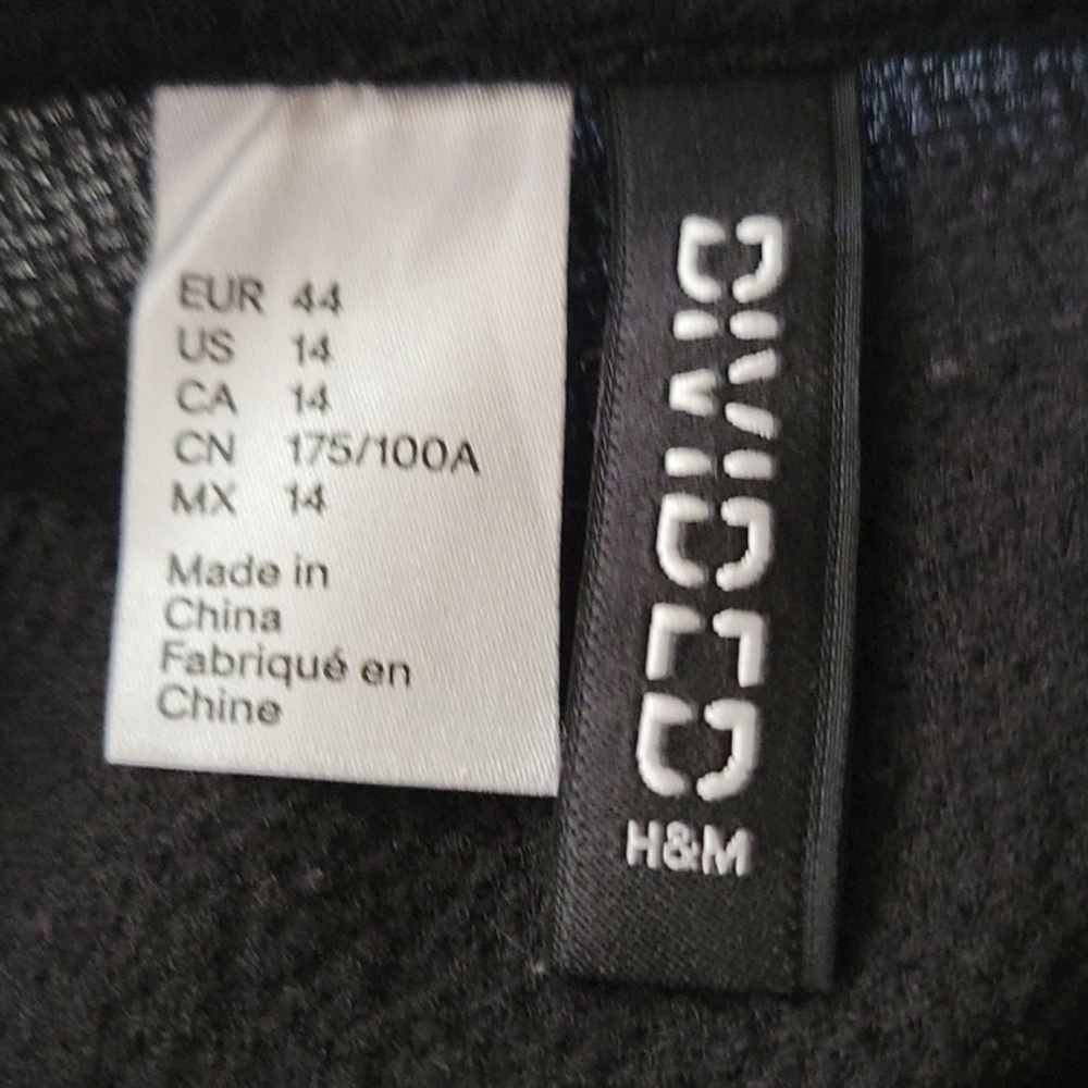 H&M DIVIDED Top - Picture 5 of 6